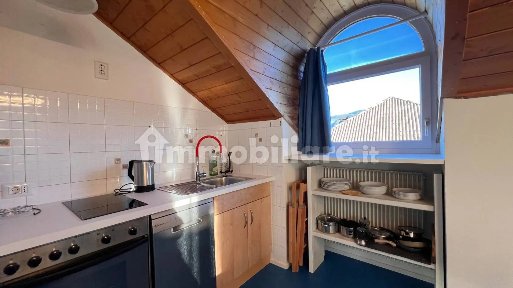 Mansarda via Johann Georg Plazer 23, San Michele, Appiano sulla Strada del Vino - foto 5