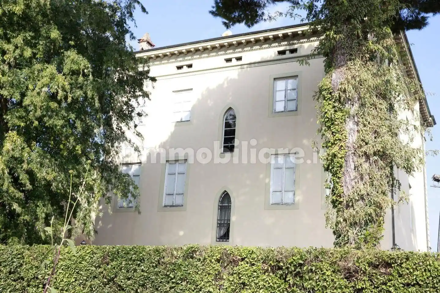 Palazzo - Edificio in vendita a Lucca