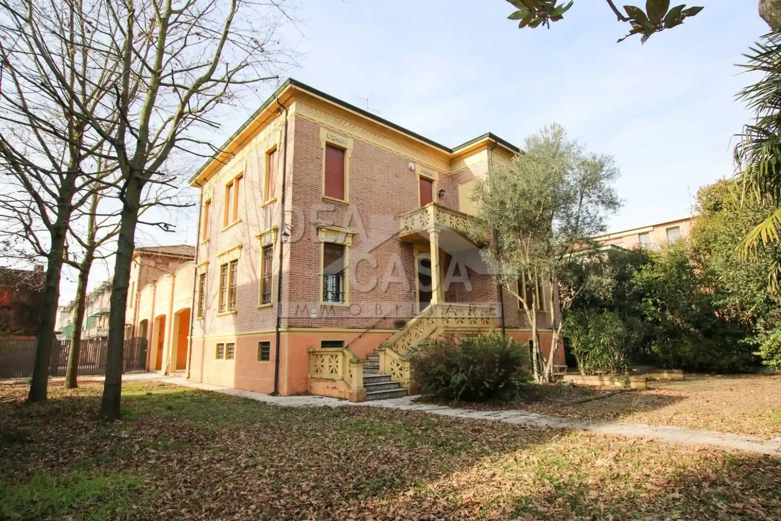 Villa in vendita a Mirandola
