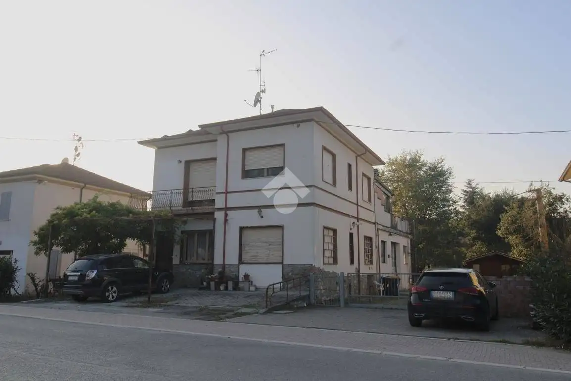 Casa indipendente in vendita a Sogliano al Rubicone