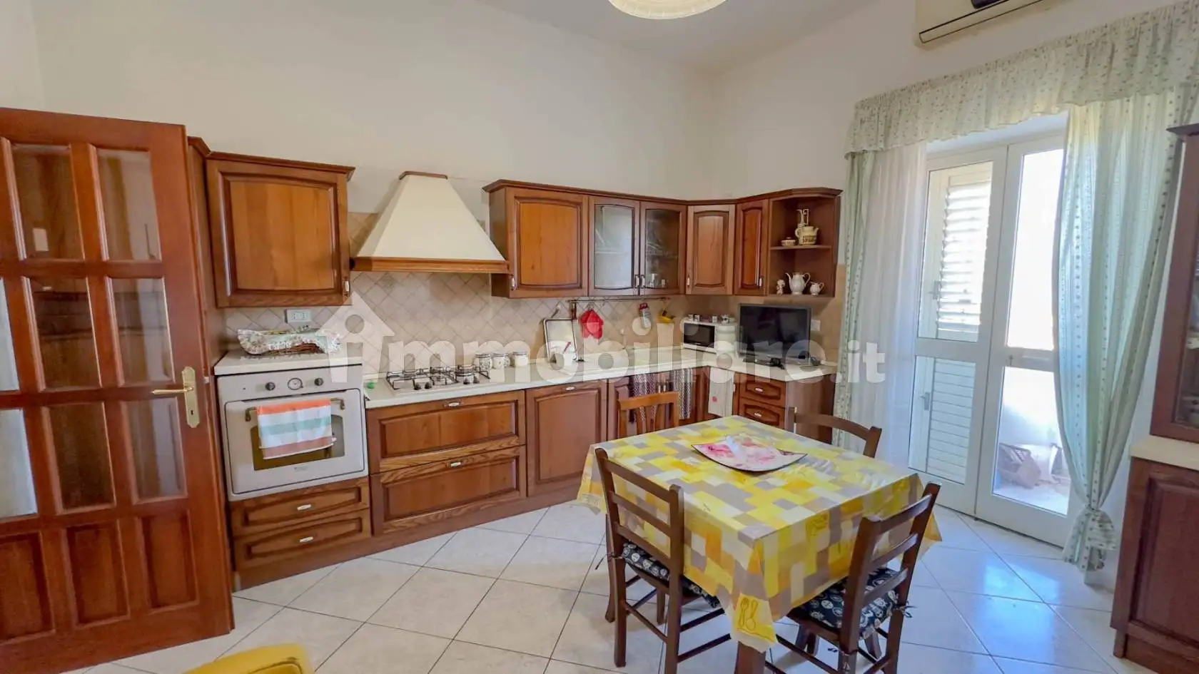 Appartamento in vendita a Oliena