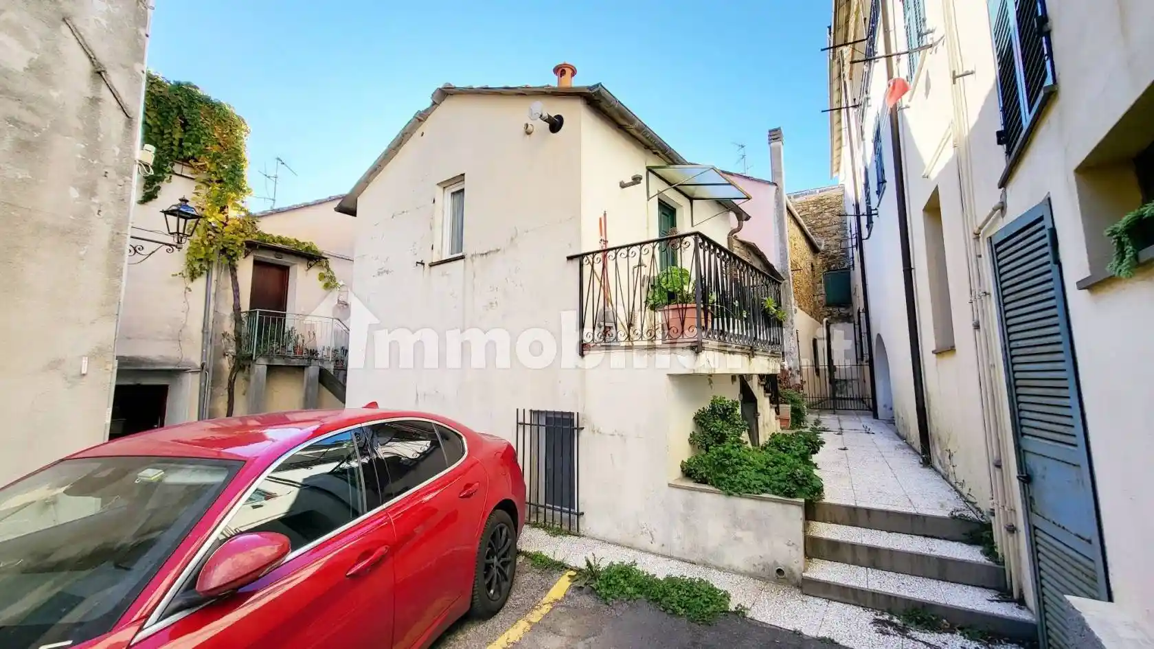 Casa indipendente in vendita a Diano Marina