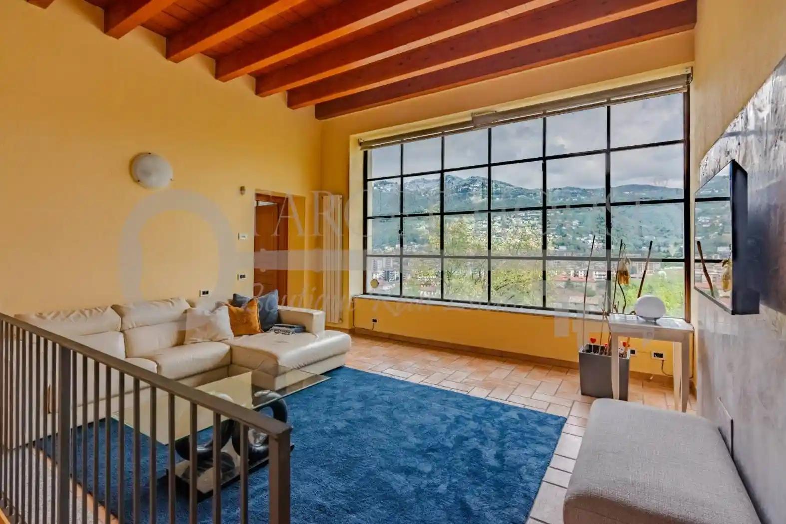 Appartamento via Castel Baradello 20, Monte Croce, Como - foto 2