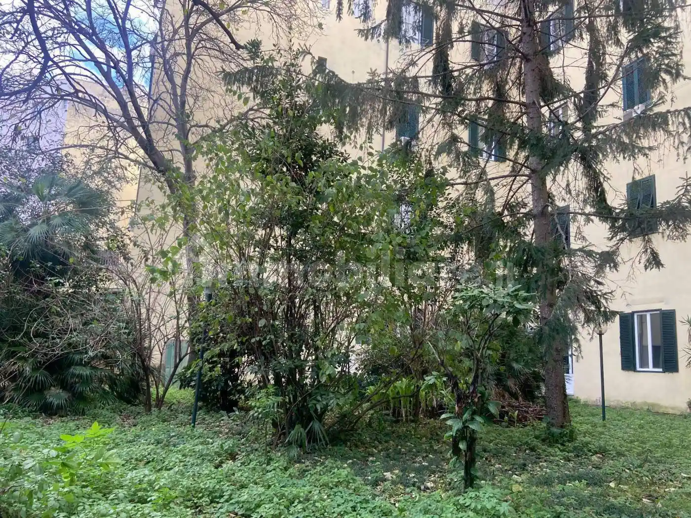 Appartamento in vendita a Livorno