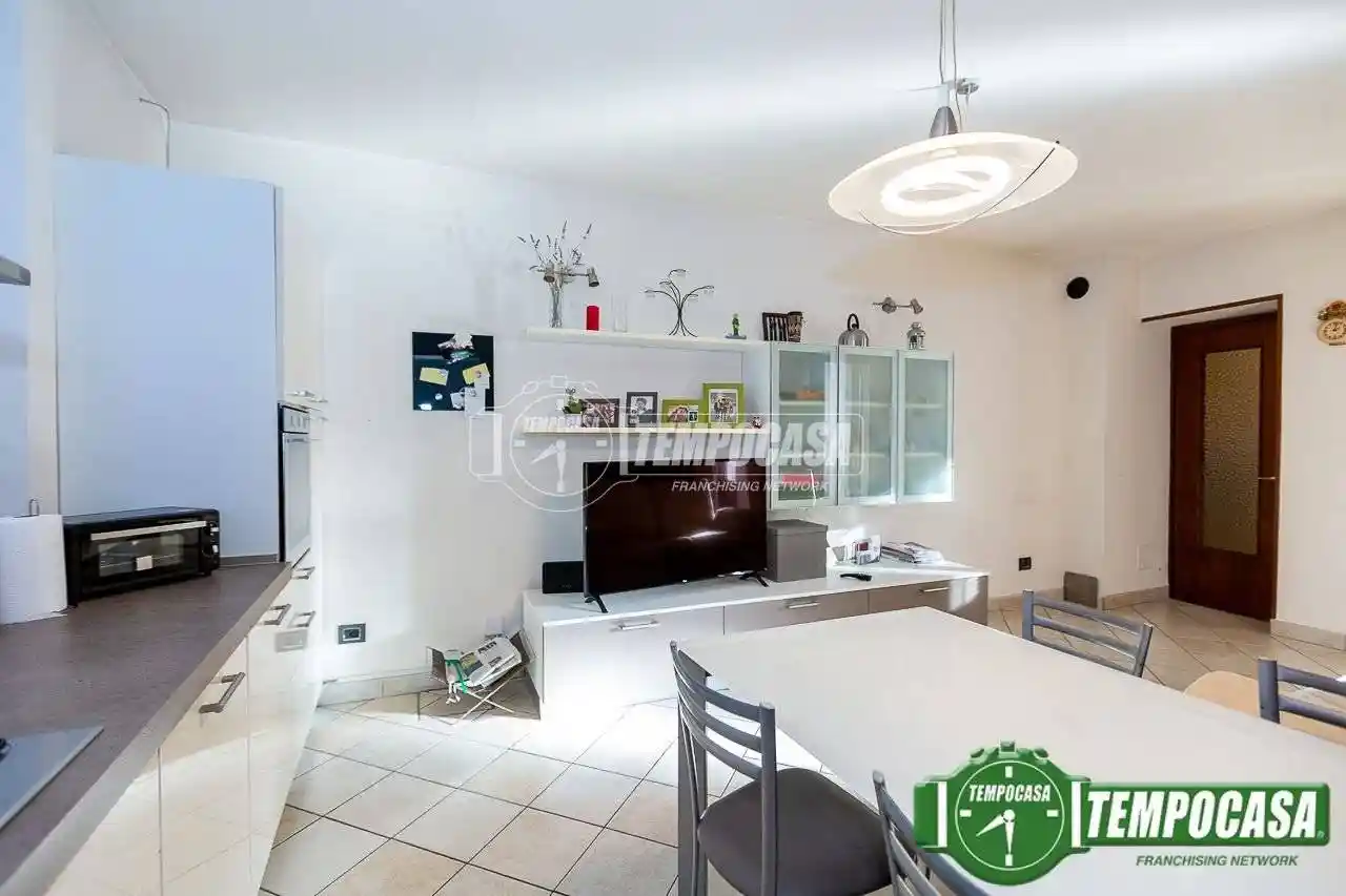 Terratetto unifamiliare via Gianfranco Donati, Centro, Capergnanica - foto 4