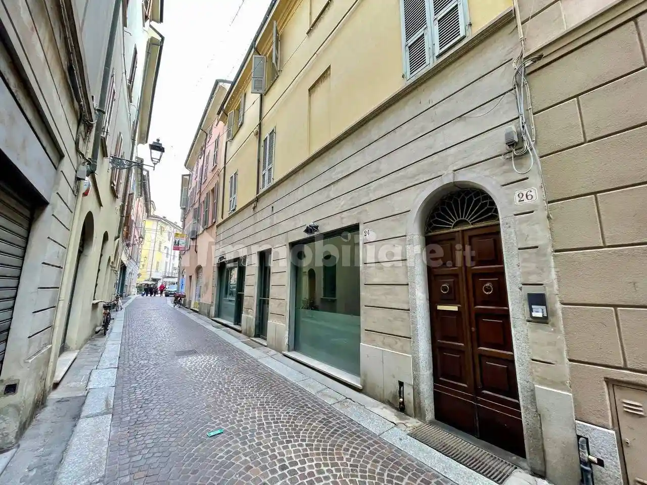 Palazzo - Edificio in vendita a Piacenza