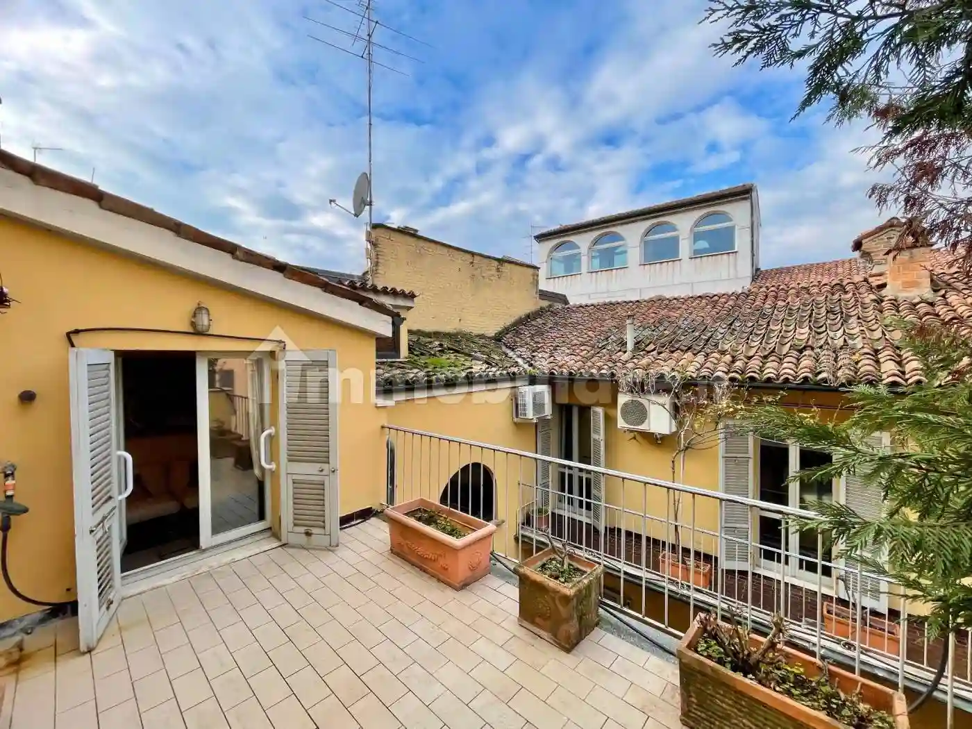 Palazzo - Edificio - foto 2