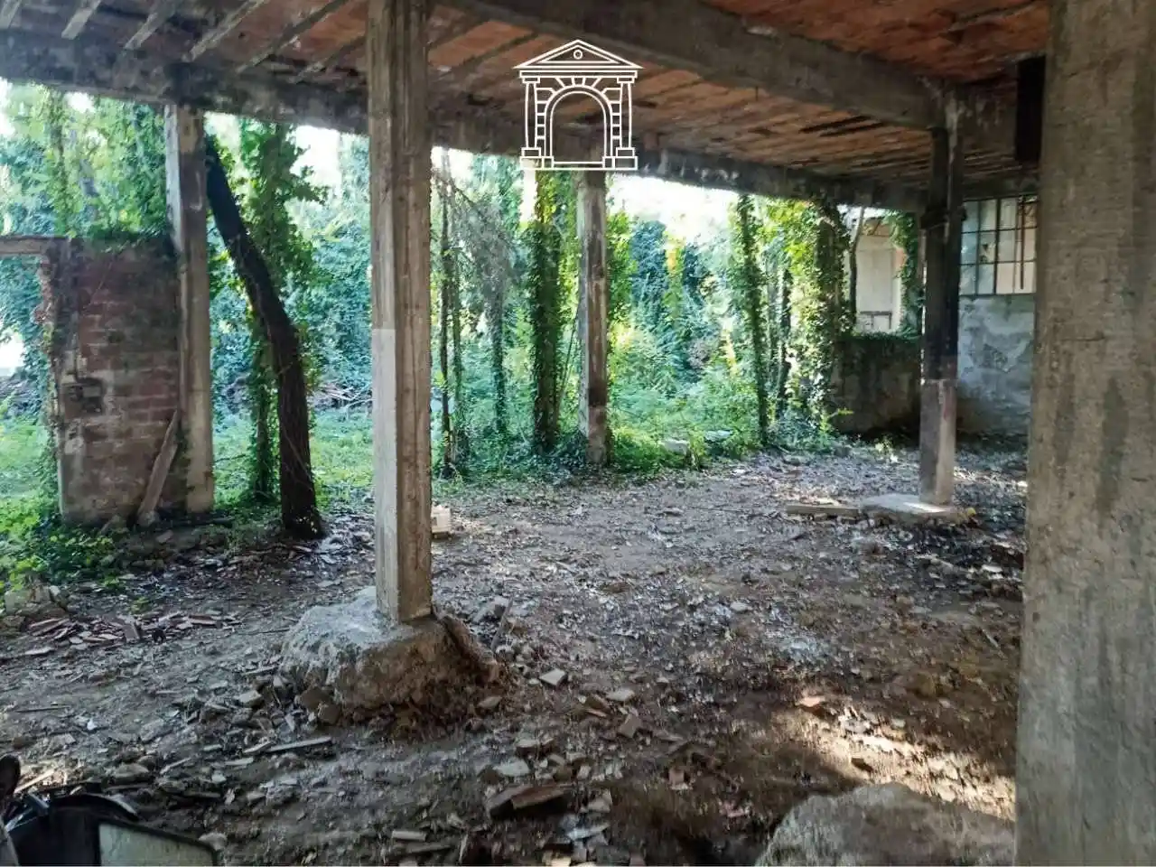 Palazzo - Edificio in Vendita - foto 2