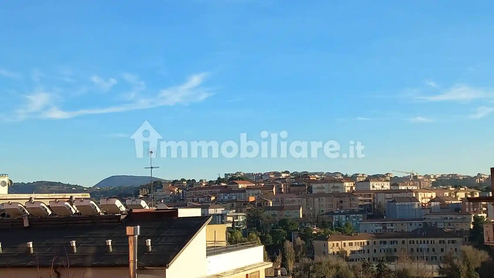 Appartamento in vendita a Ancona