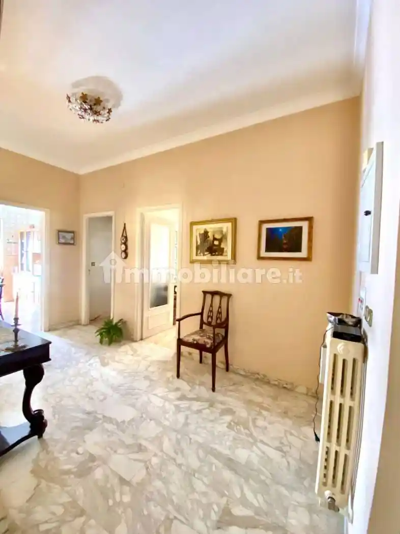 Trilocale via Italo Svevo, Centro, Vibo Valentia - foto 2