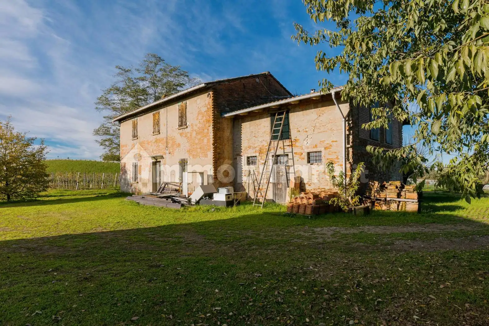 Rustico - Casale in vendita a Imola