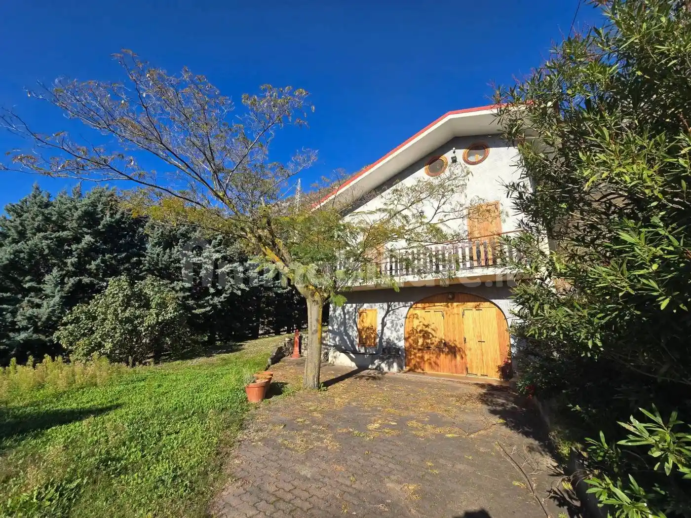 Villa in vendita a Susa