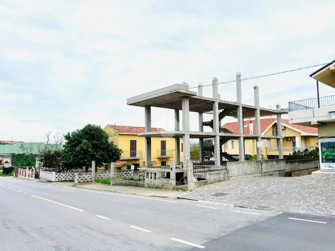 Palazzo - Edificio in vendita a Vasto