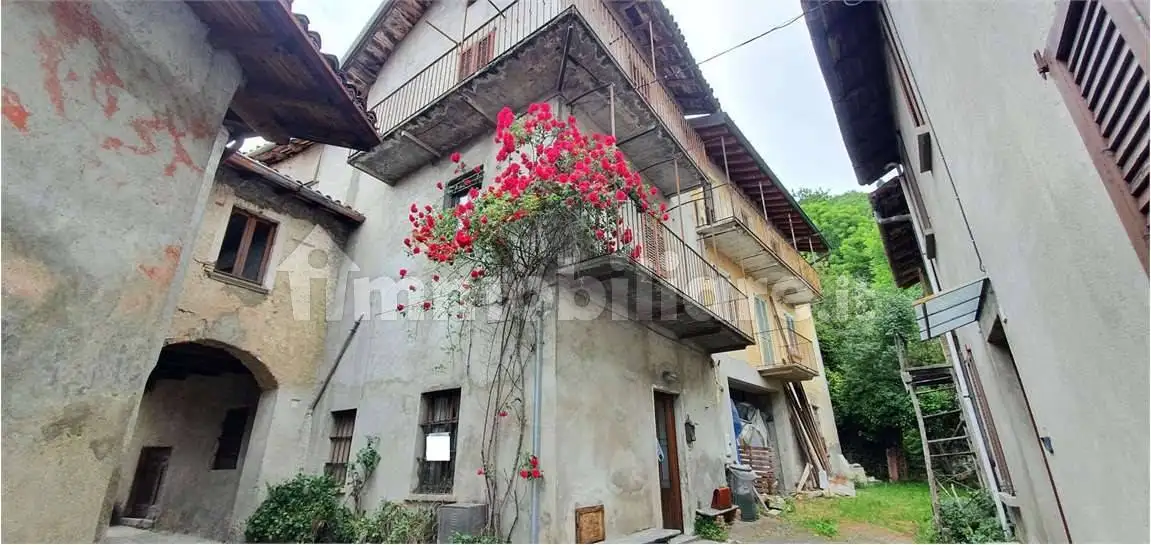 Casa indipendente in vendita a Como