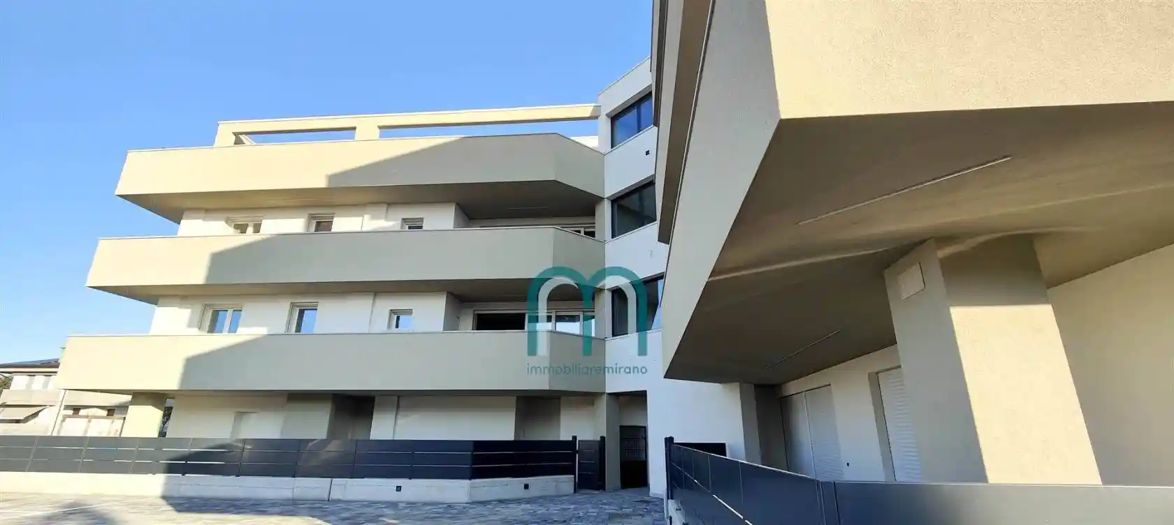 Appartamento in vendita a Camponogara