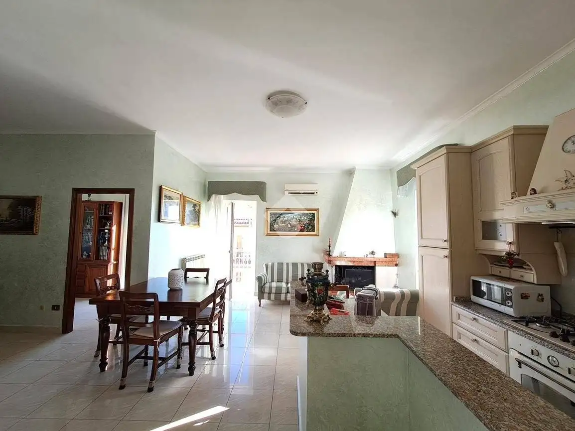 Trilocale via Don Aurelio Moriggi 29, Calcata - foto 5