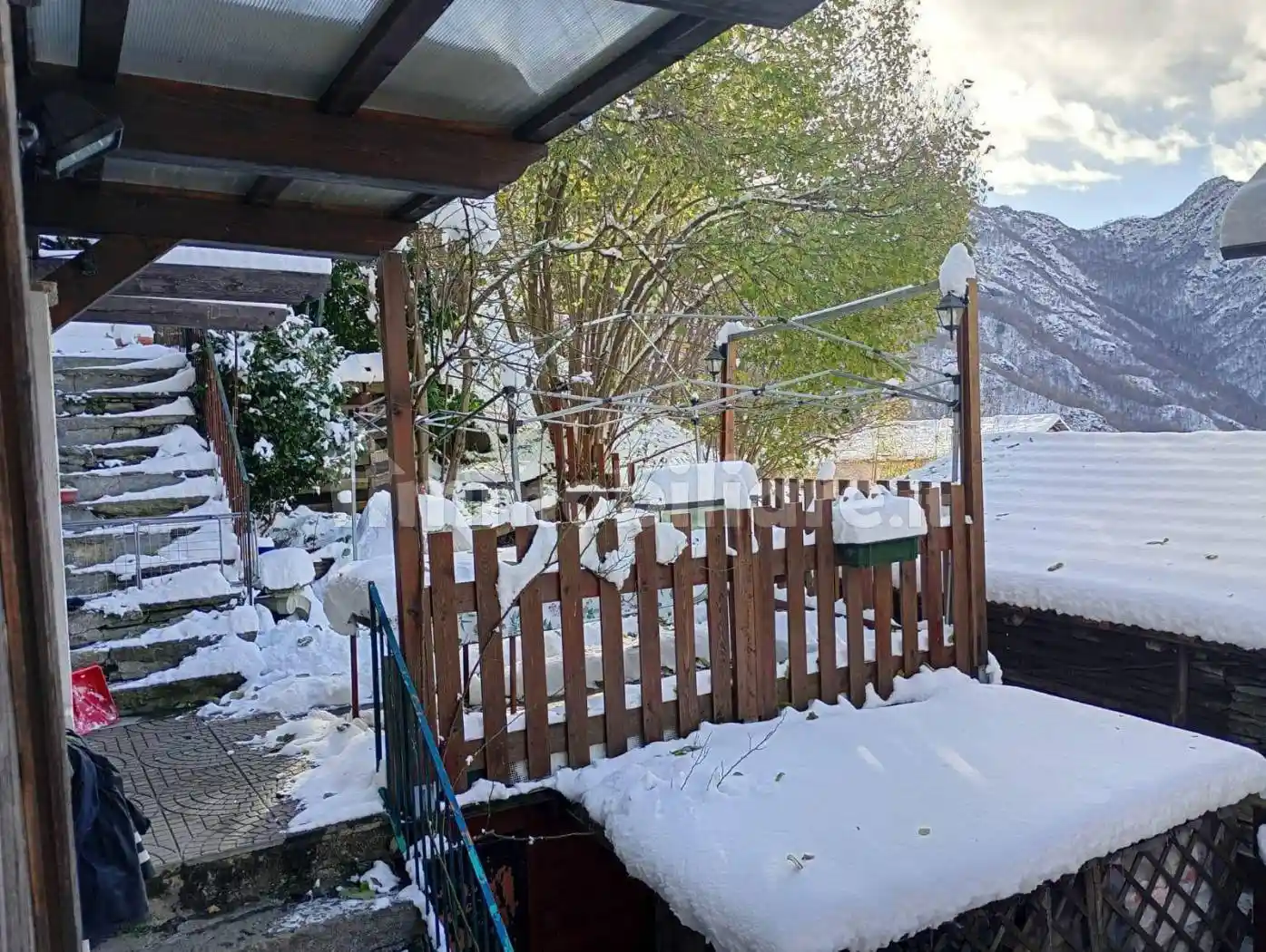 Casa indipendente in vendita a Varallo