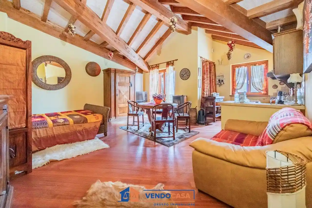 Appartamento in vendita a Roburent