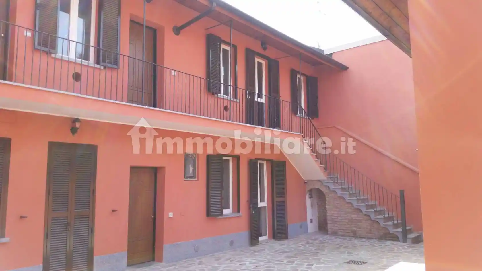 Appartamento in vendita a Busnago