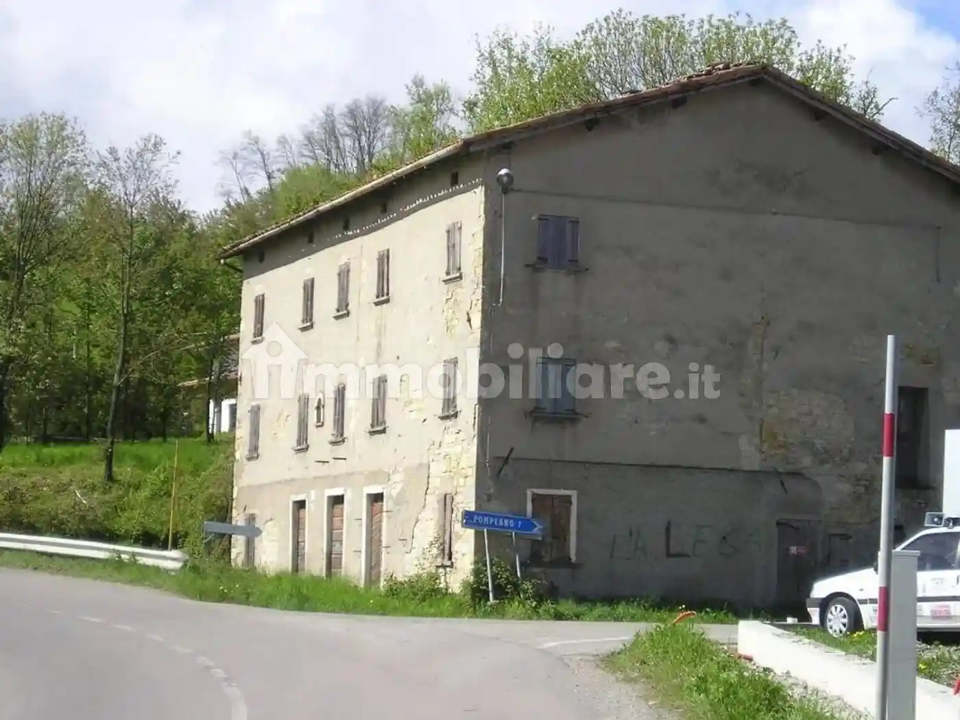 Rustico - Casale in vendita a Serramazzoni