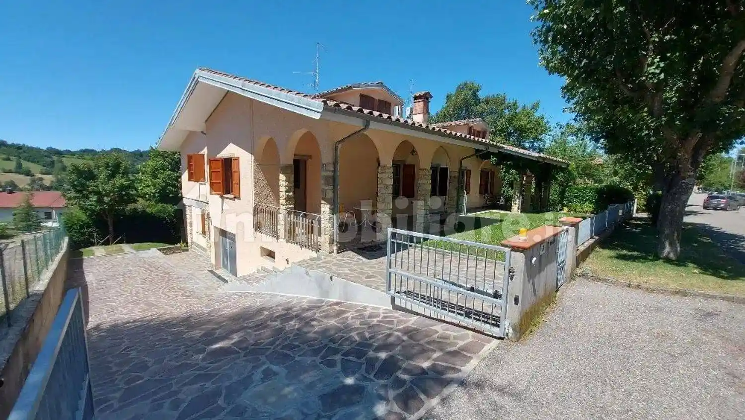 Appartamento in vendita a Serramazzoni