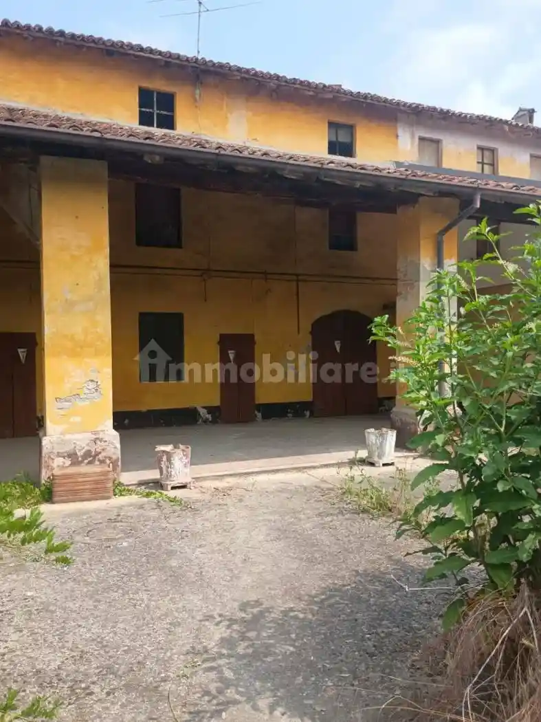 Rustico - Casale in vendita a Crema