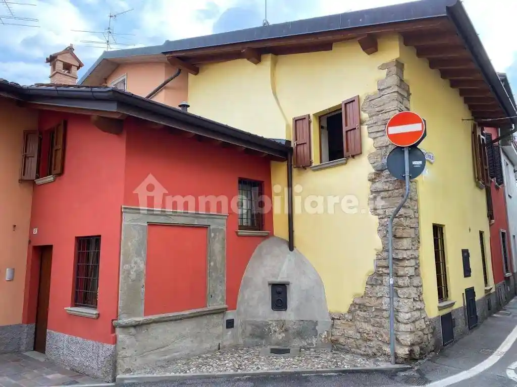 Appartamento in vendita a Curno