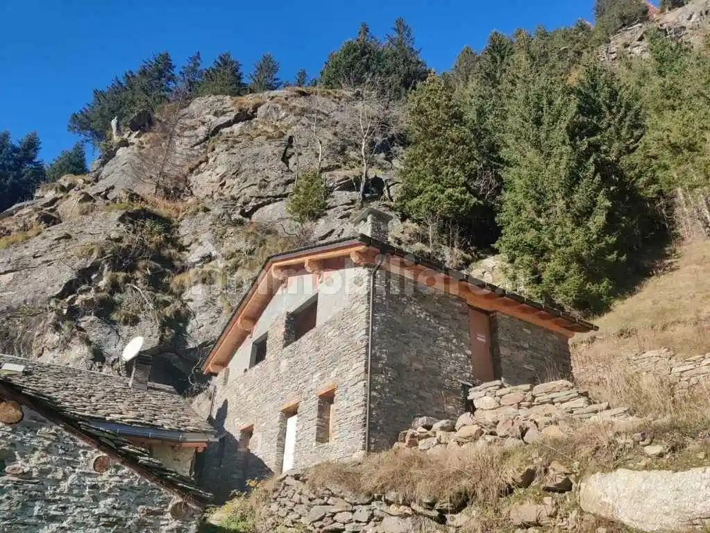 Rustico - Casale in vendita a Chiesa in Valmalenco