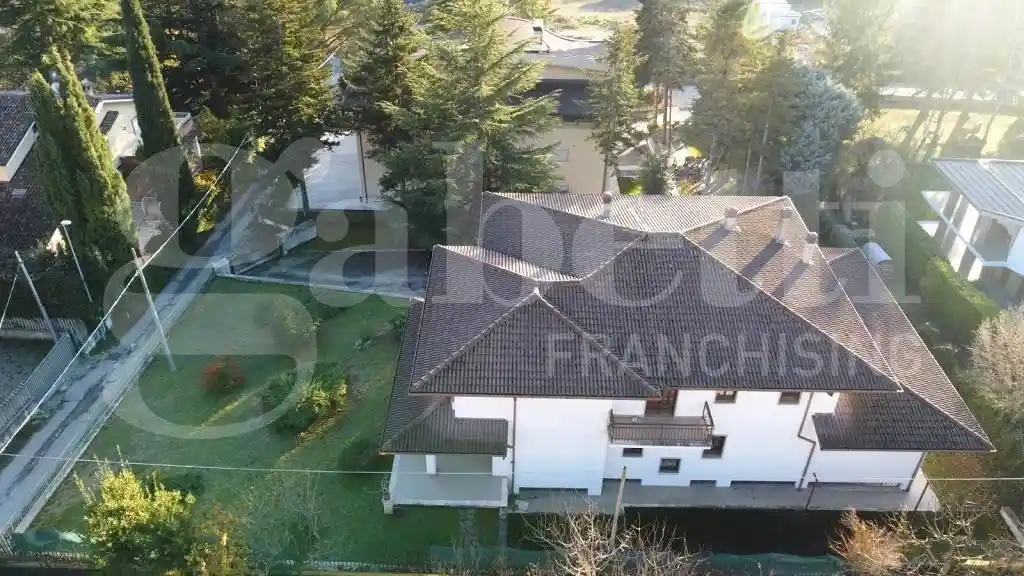 Villa unifamiliare via Argentina, 2, Pettino - Cansatessa, L'Aquila - foto 2