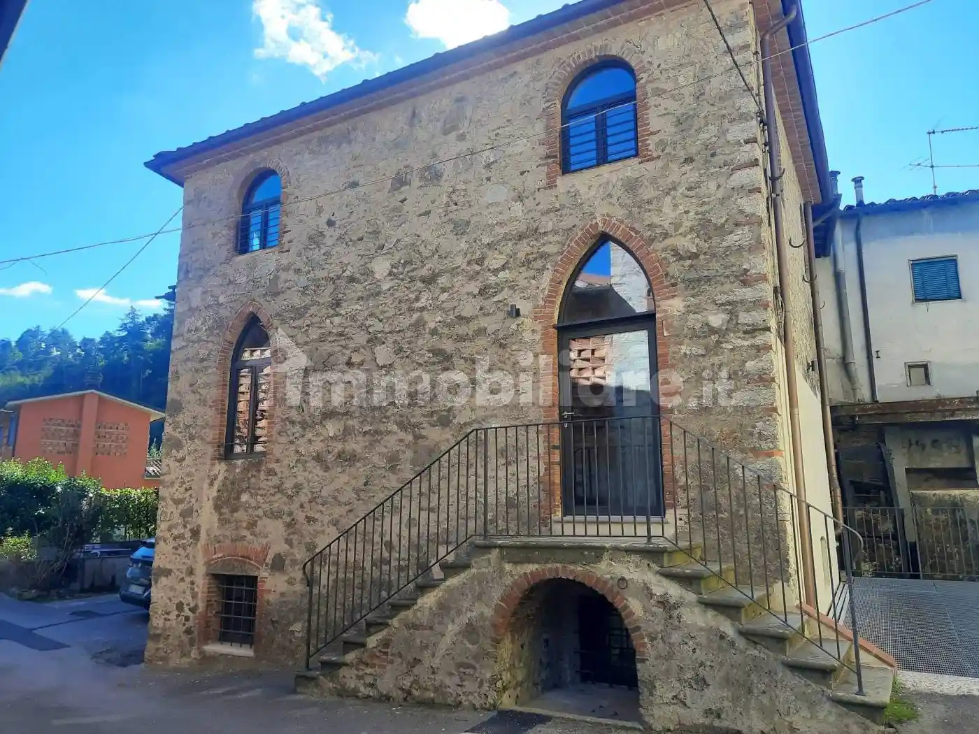 Casa indipendente in vendita a Borgo a Mozzano
