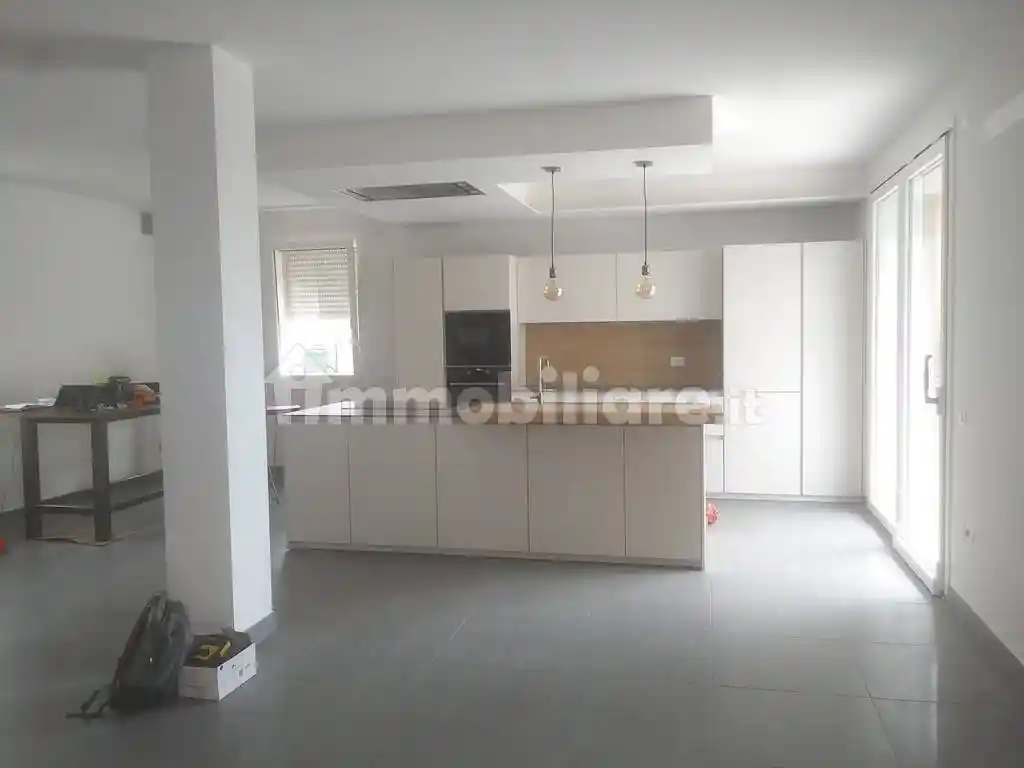 Villa in vendita a Ronco all'Adige