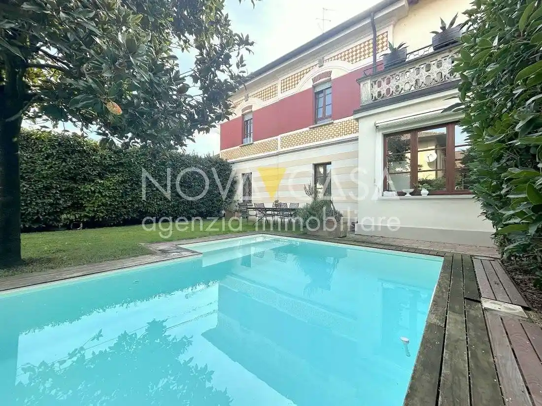 Casa indipendente in vendita a Crema