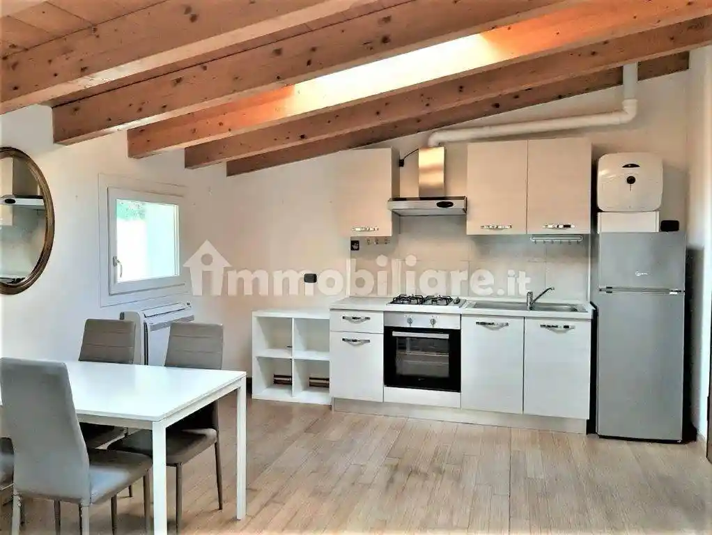 Appartamento in affitto a Lecco