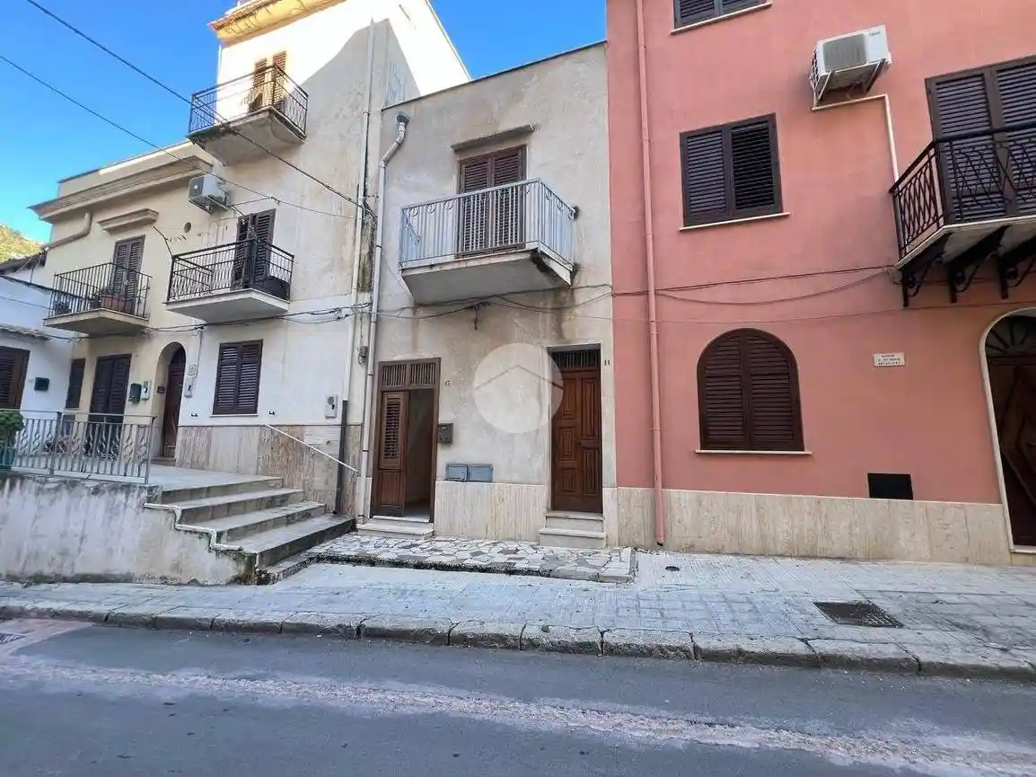 Casa indipendente in vendita a Castellammare del Golfo