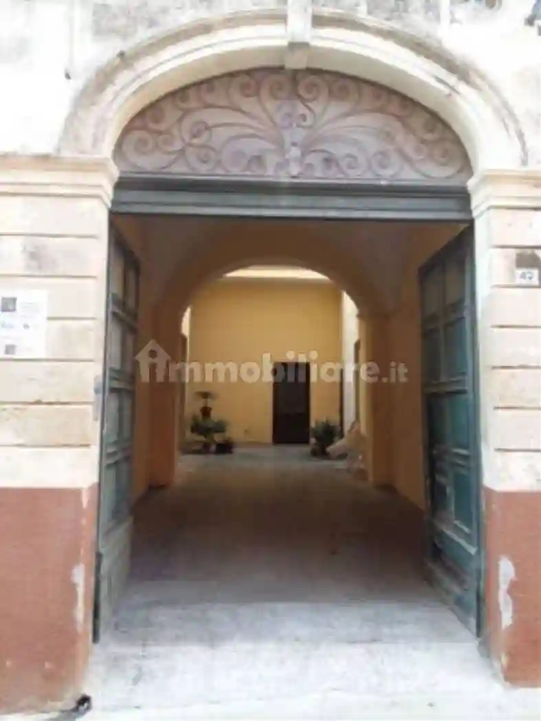 Palazzo - Edificio - foto 2