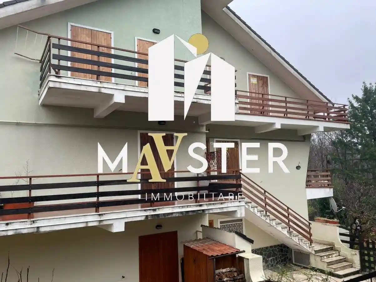 Appartamento in vendita a Urbe