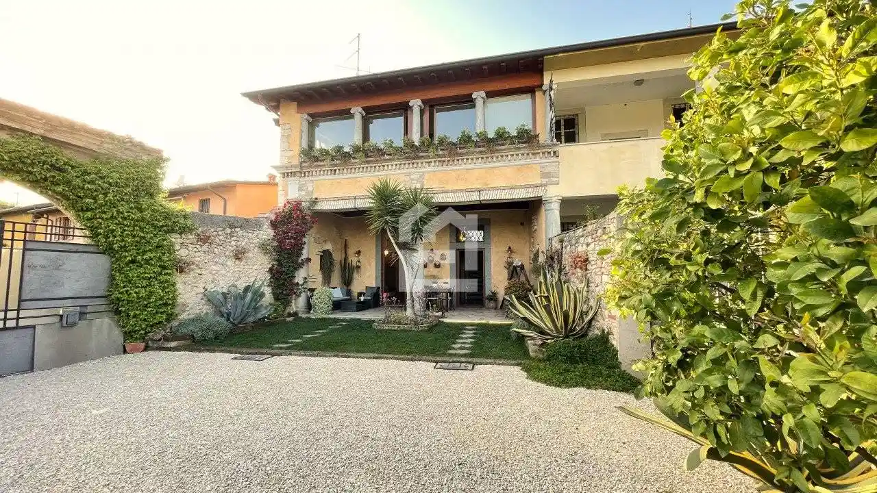 Villa in vendita a Salò