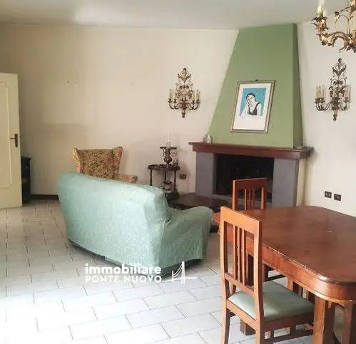 Villa in vendita a Cesena