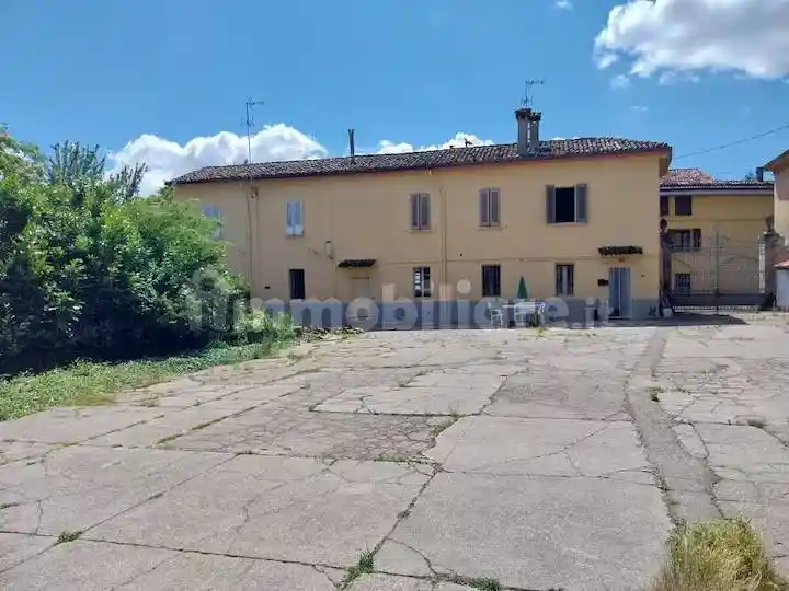 Villa in affitto a Cremona