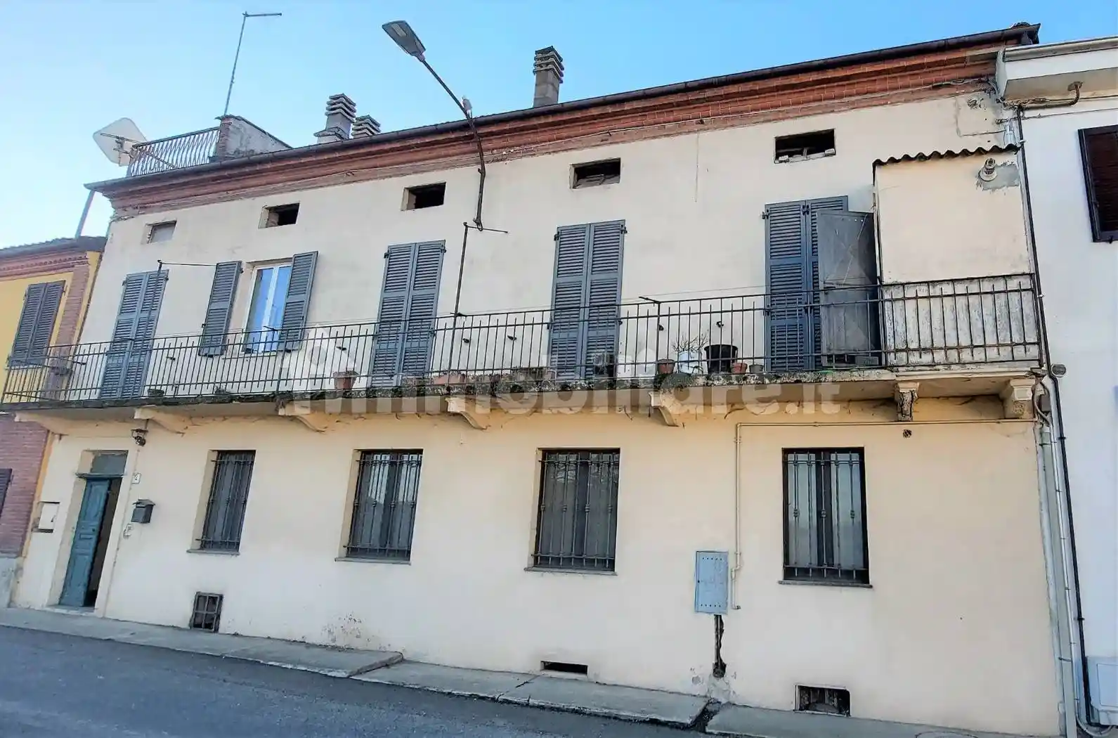 Rustico - Casale in vendita a Mongardino