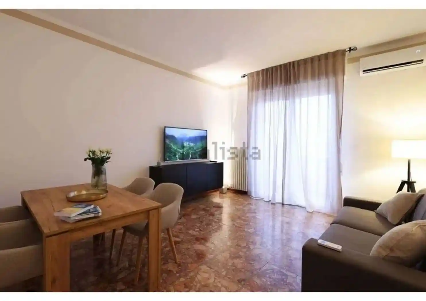 Appartamento in vendita a Modena