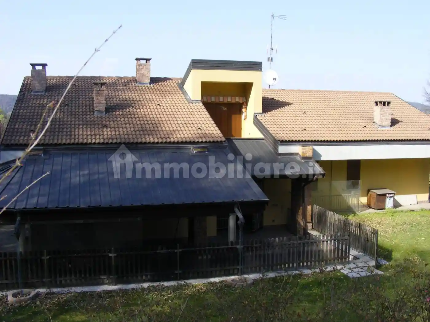 Villa in vendita a Castelletto Sopra Ticino