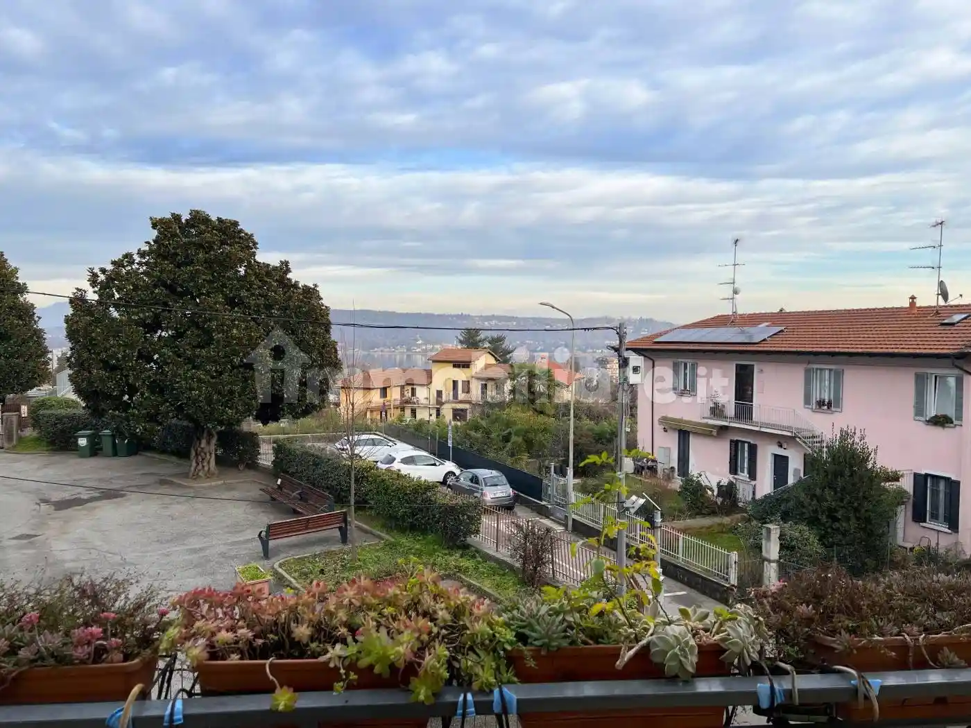 Appartamento in vendita a Dormelletto