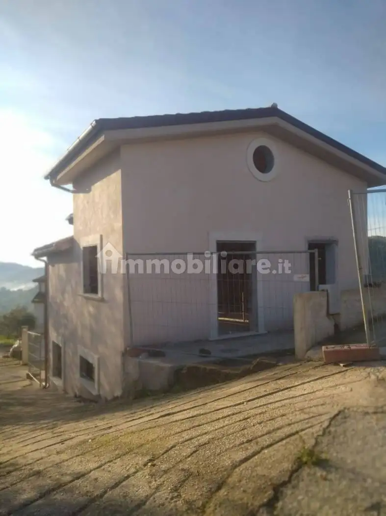 Villa in vendita a Rocca Santo Stefano