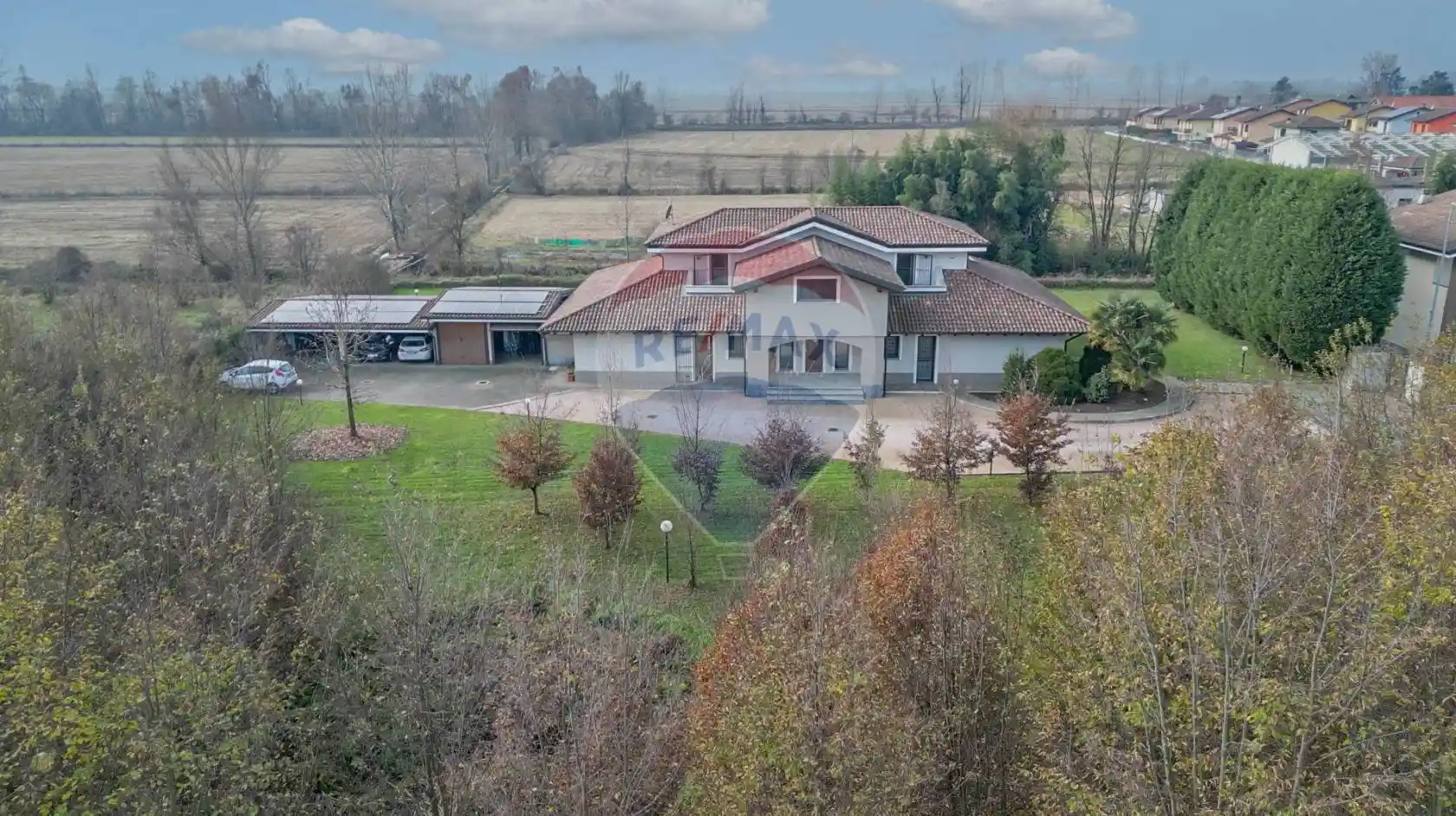 Villa in vendita a Borgolavezzaro