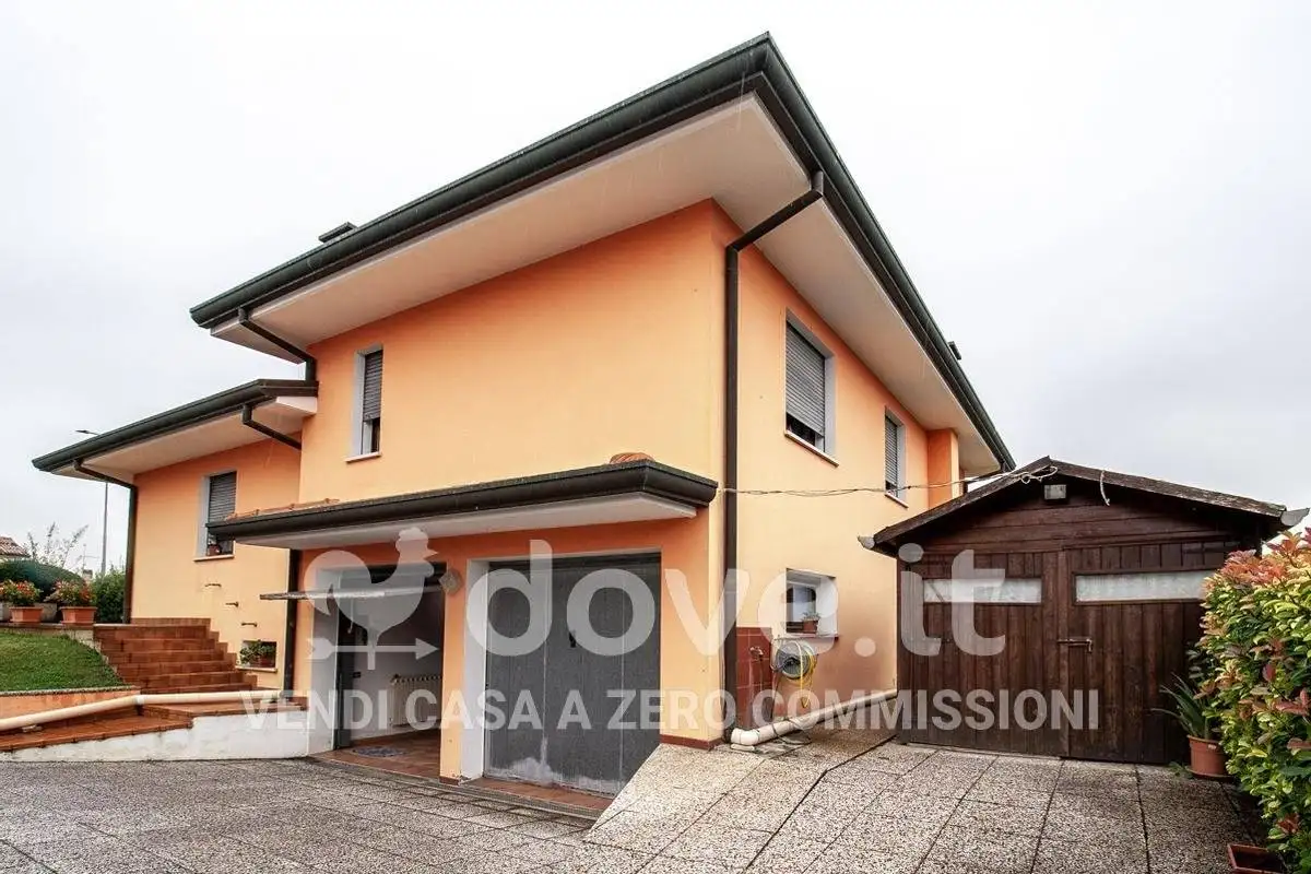 Villa unifamiliare Villaggio De Gasperi 52, Centro, Bagnolo di Po - foto 5