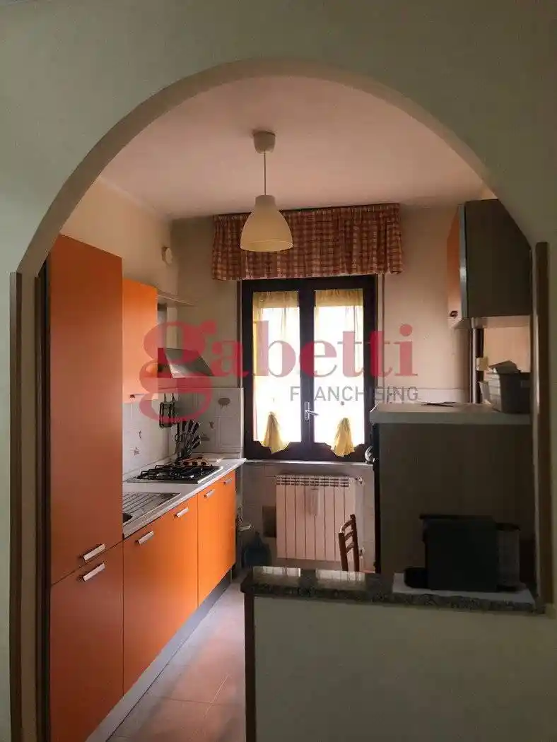 Trilocale via Raffaello Sanzio, 24, Centro, Venafro - foto 3