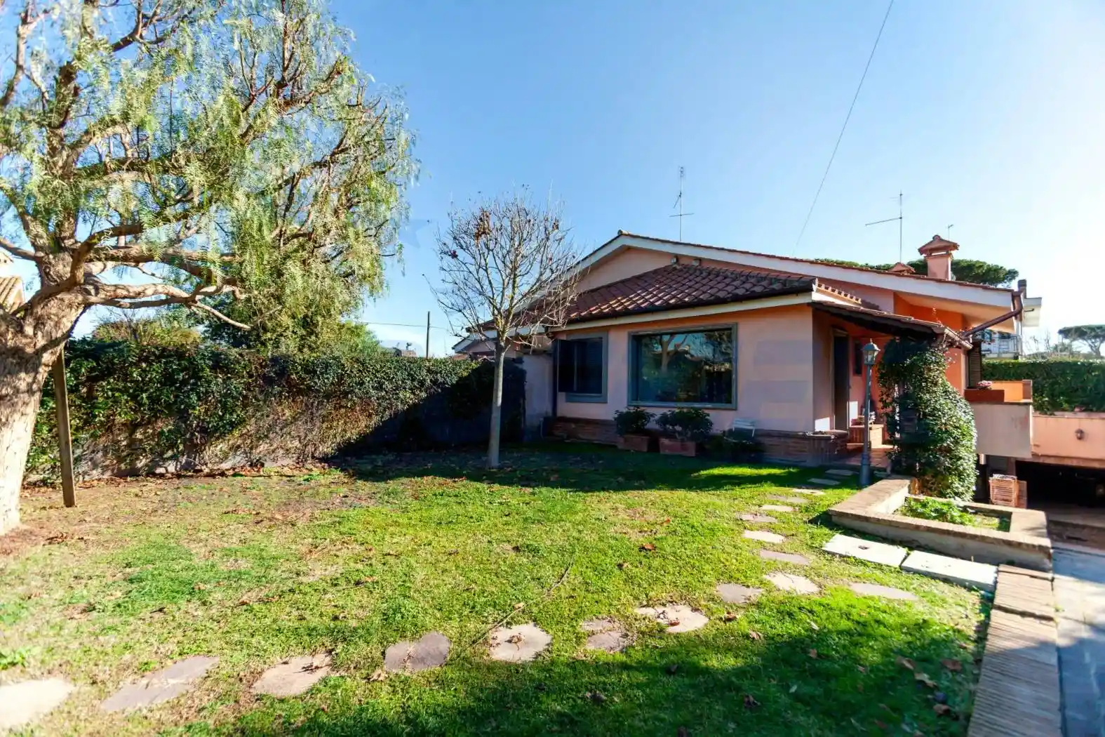 Villa bifamiliare via Giovanni Legrenzi, Infernetto, Roma - foto 3