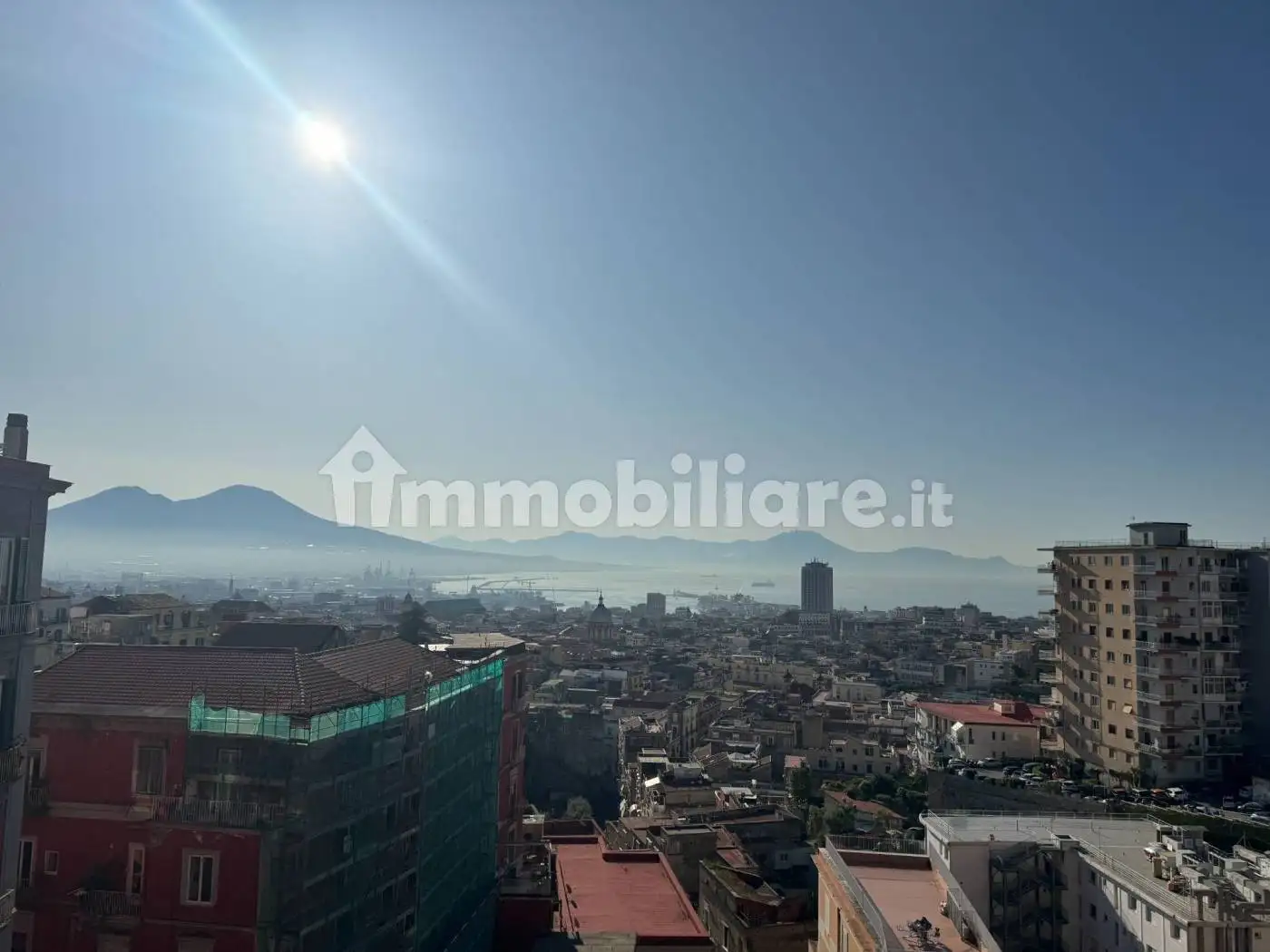 Appartamento in vendita a Napoli
