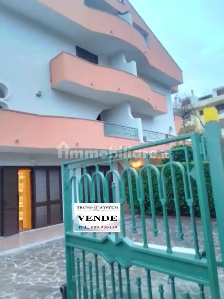 Villa in vendita a Baronissi